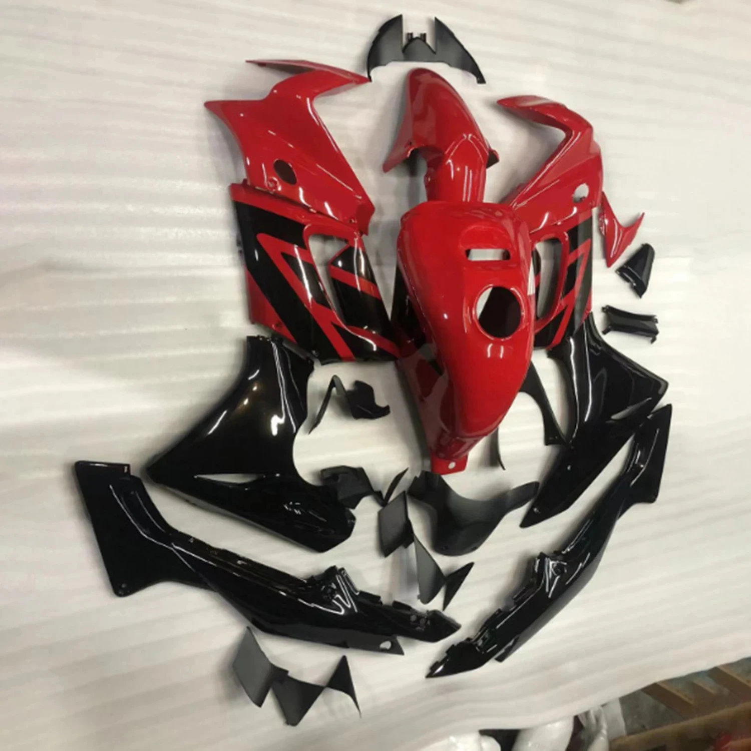 

Комплект обтекателей для мотоциклов HONDA CBR125 R jc34 2002 - 2006 CBR 125 CBR125R 2003 2004 2005