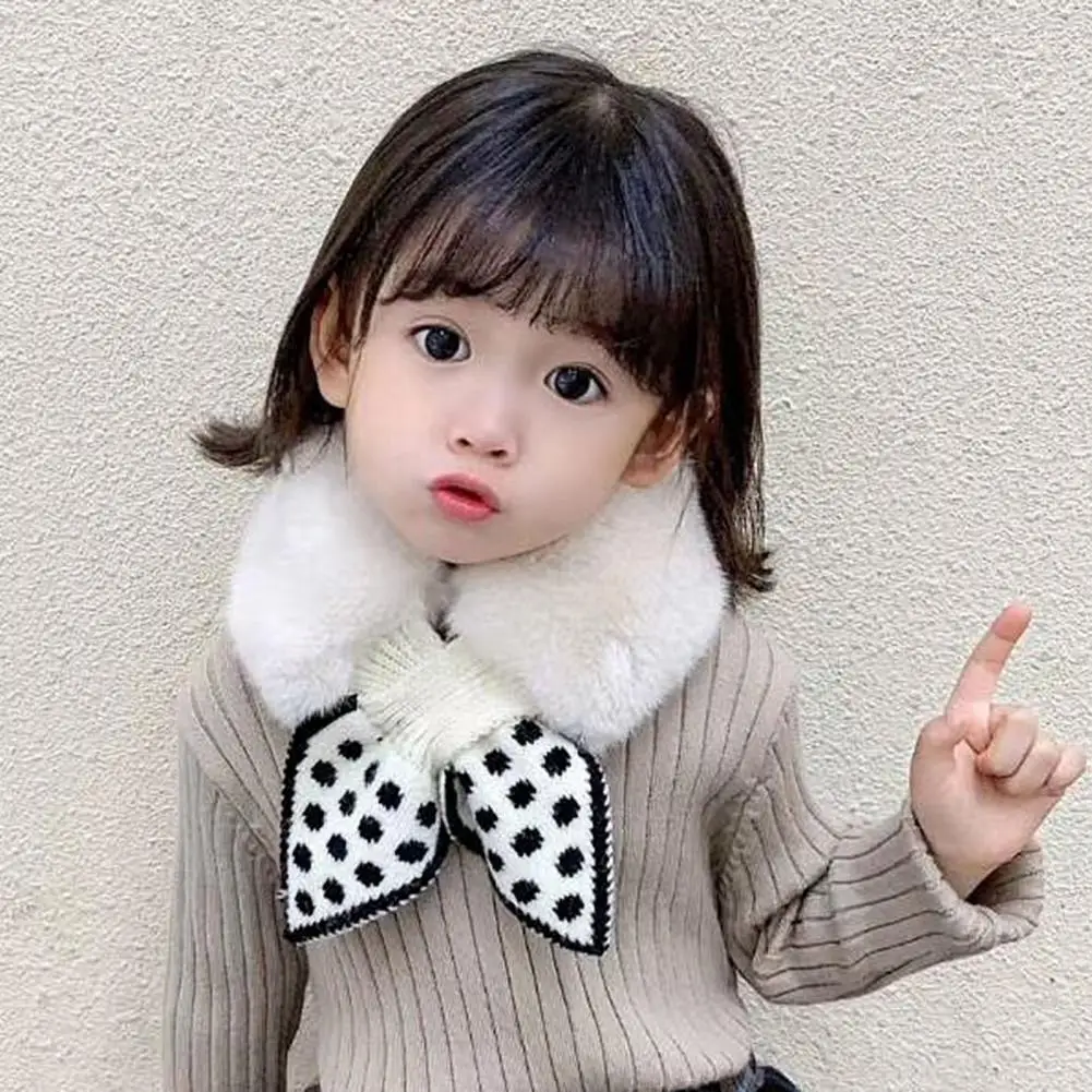 

Trendy Kids Knitted Scarf Plush Knitted Scarf Comfortable Winter Sweet Dotted Cross Girls Neckerchief Decorative