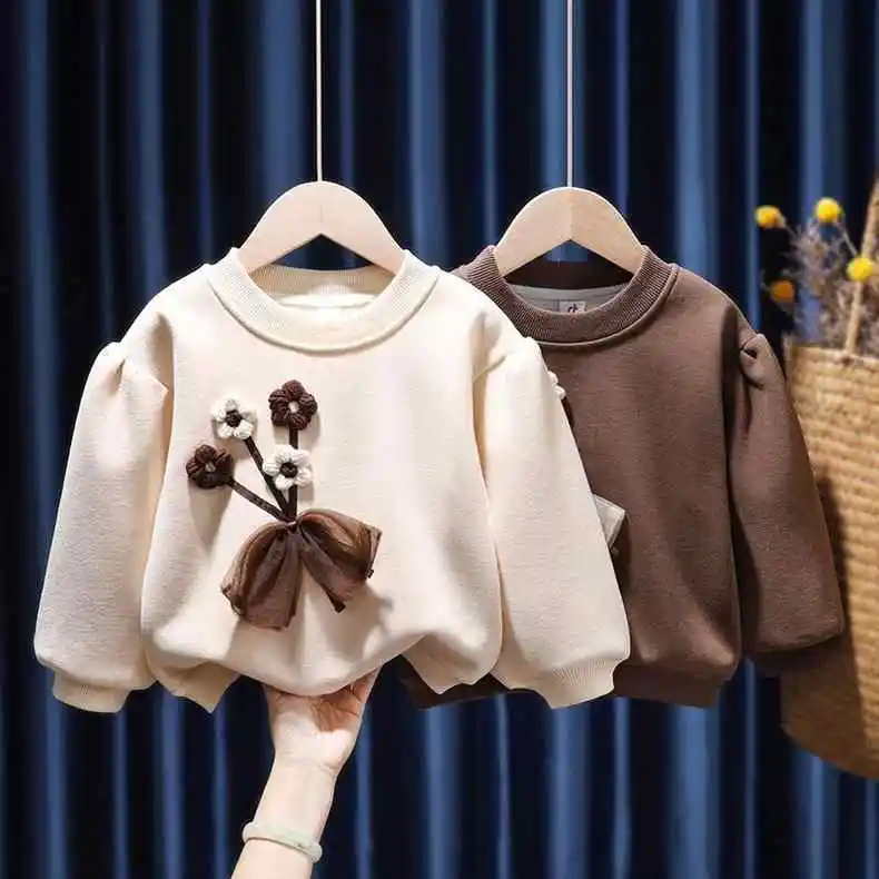 

Autumn Girls' Fleece-Lined Hoodies 2023 New Winter Korean Style Flower Three-dimensional Decoration Long Sleeve Children's Tops