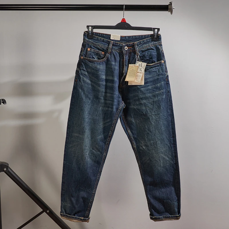 Heavy retro jeans, baggy straight-leg tapered pants, Amy khaki cat whiskers, washed and worn pants
