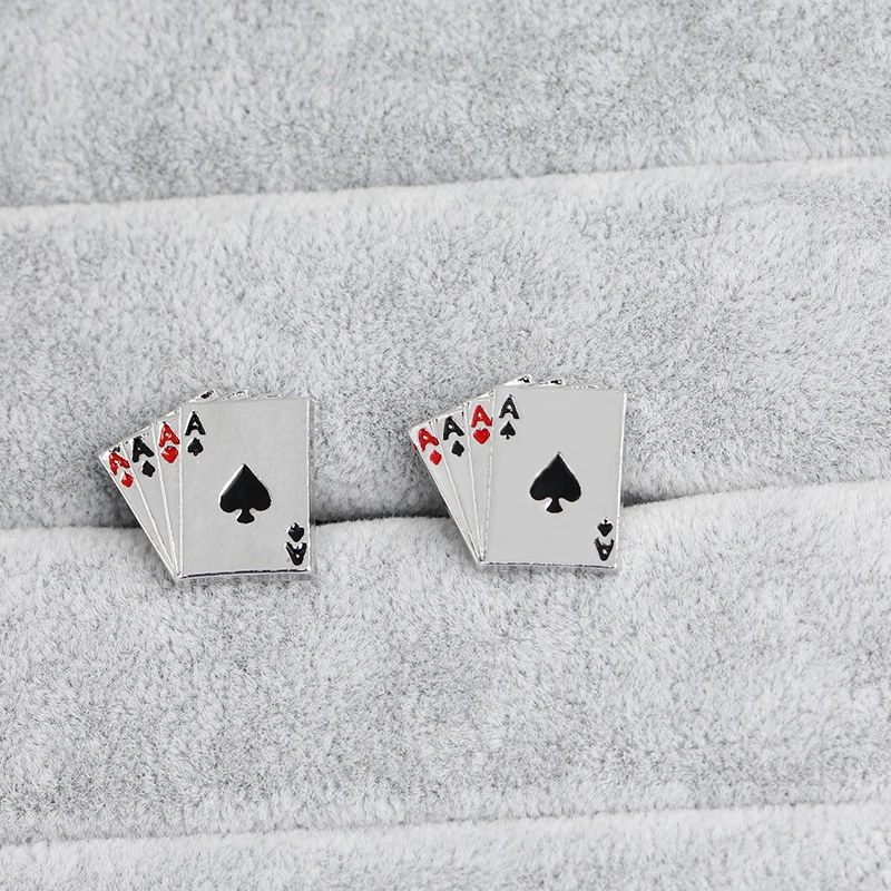 

Men's Silver Color 4A Poker Playing Cards Cufflinks For Brands Spade A Cuff Links Clothing Accessories For Texas Holdem Gift