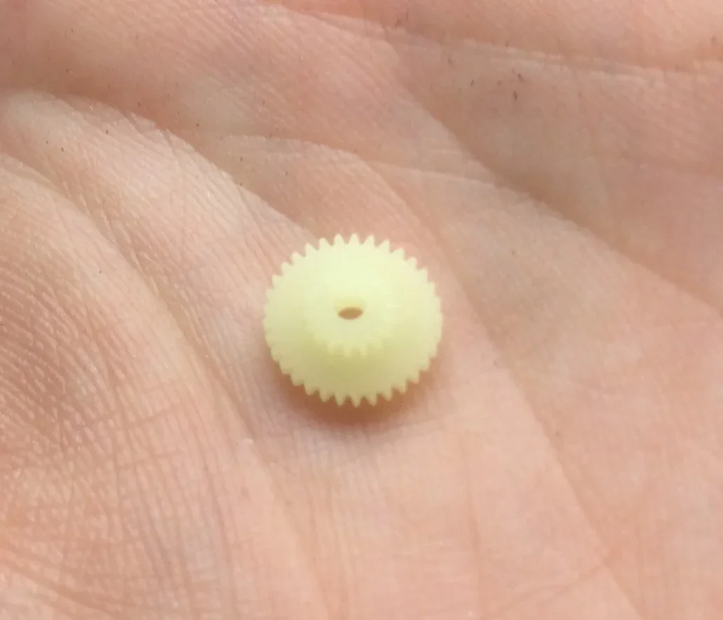 

1 шт. шестерня для Sony d150 d250 d90 d99 d82 d88 кассетный проигрыватель компакт-дисков