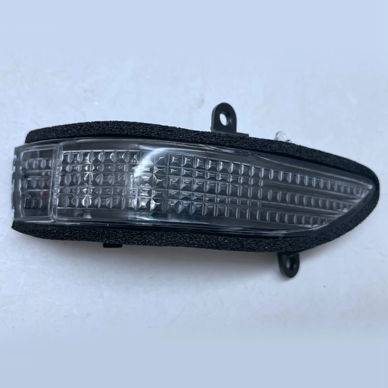 Лампы указателя поворота бокового зеркала для Subaru Forester Outback Legacy 84401AG042 84401AG052