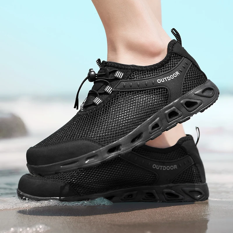 Summer Men Water Shoes Flat Mesh Wading Shoes Outdoor Breathable Barefoot Sneakers Plus Size 39~47