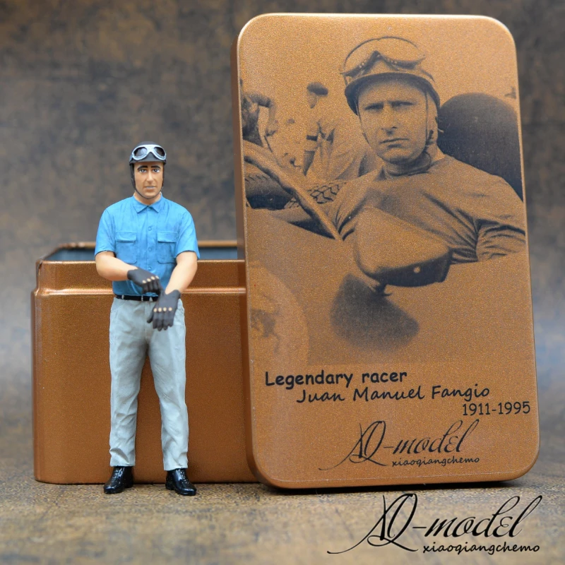 

CMC EXOTO car model scene doll Fangio F1 racer 1:18 hardcover tin box