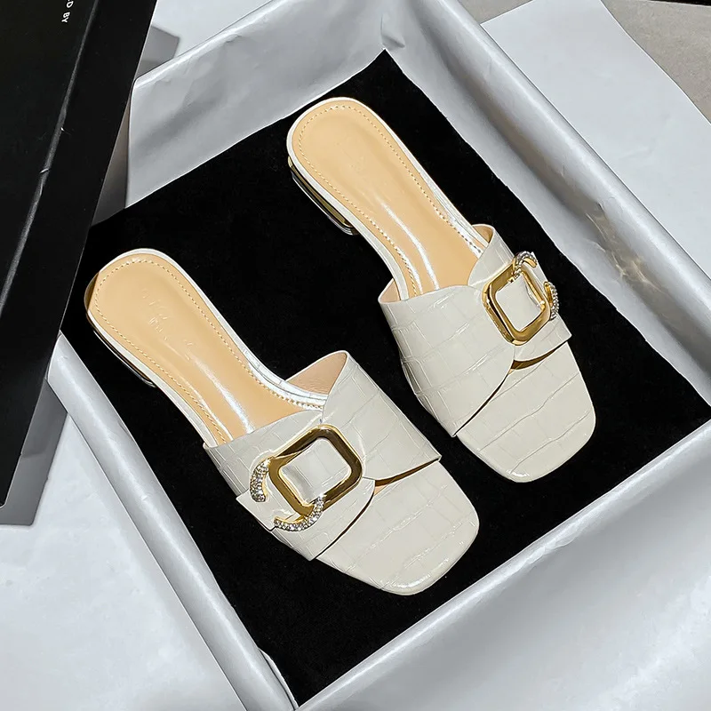 

2023 Summer Fashion Brand Design Women's Cool Slippers Korean Low-heeled Leather Open-toe Sandals 41-43 Big Yards