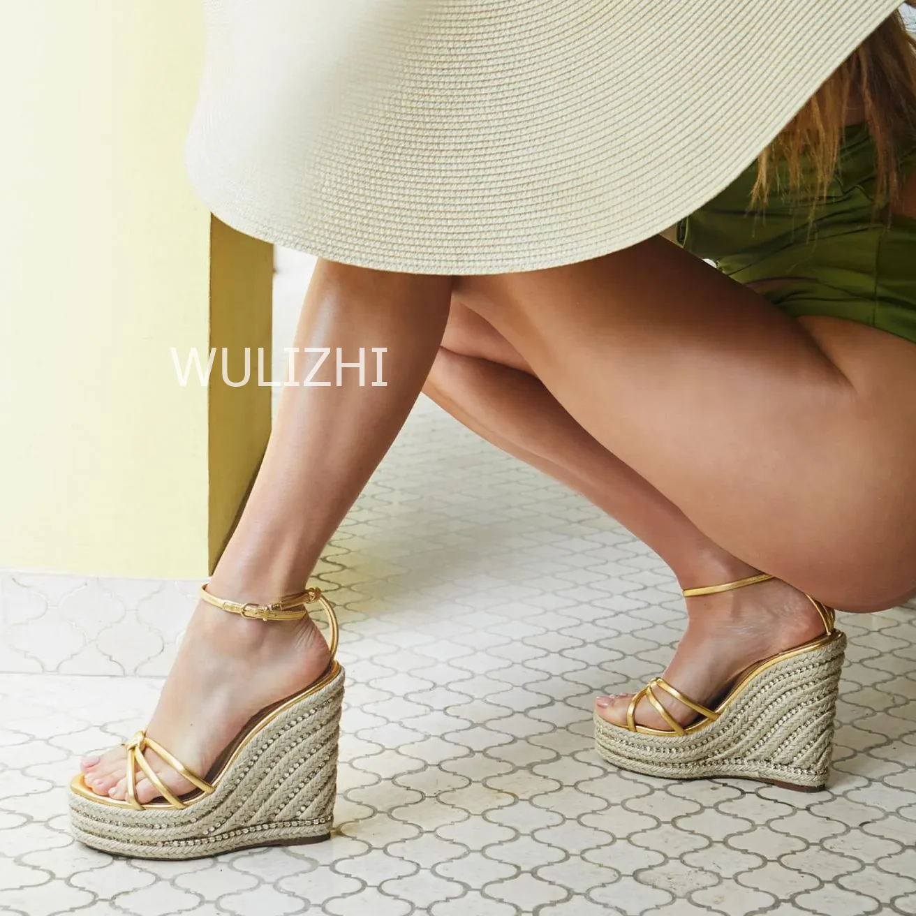 Women Diamond Studded High Wedge Espadarille Pink Bling Design Open Platform Slingback Sandals Gold Rhinestone Metal Chain Shoes