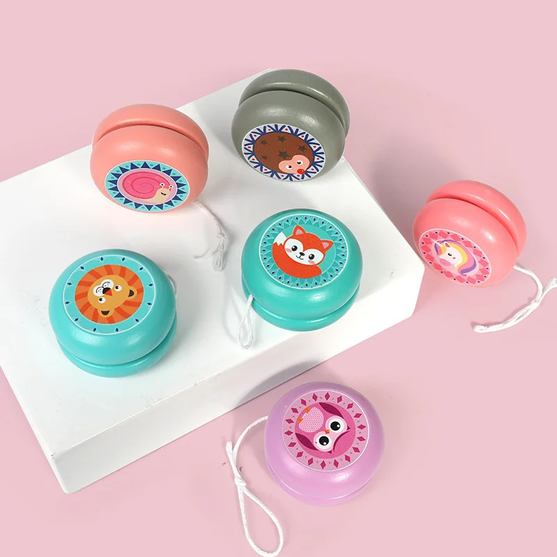 

Cute Animal Prints Wooden Attractive Cartoon Yoyo Toys Creative Yo-Yo Toy Ball Educational Classic Toy For Children Kids Gift