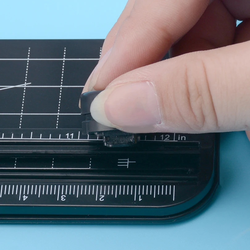 Нож для резки бумаги формата A4 канцелярский нож сделай сам офисное фото