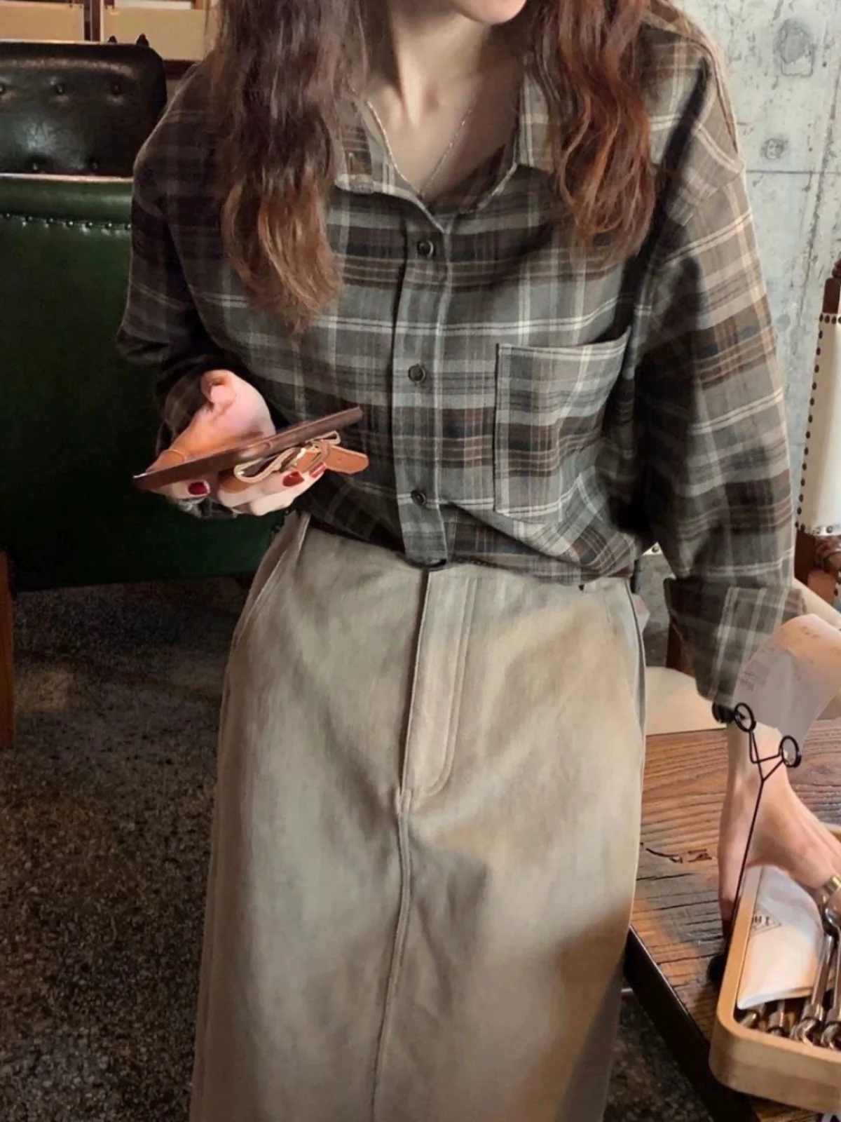 Осень и зима новые утолщенные клетчатые рубашки с начесом женские свободные без