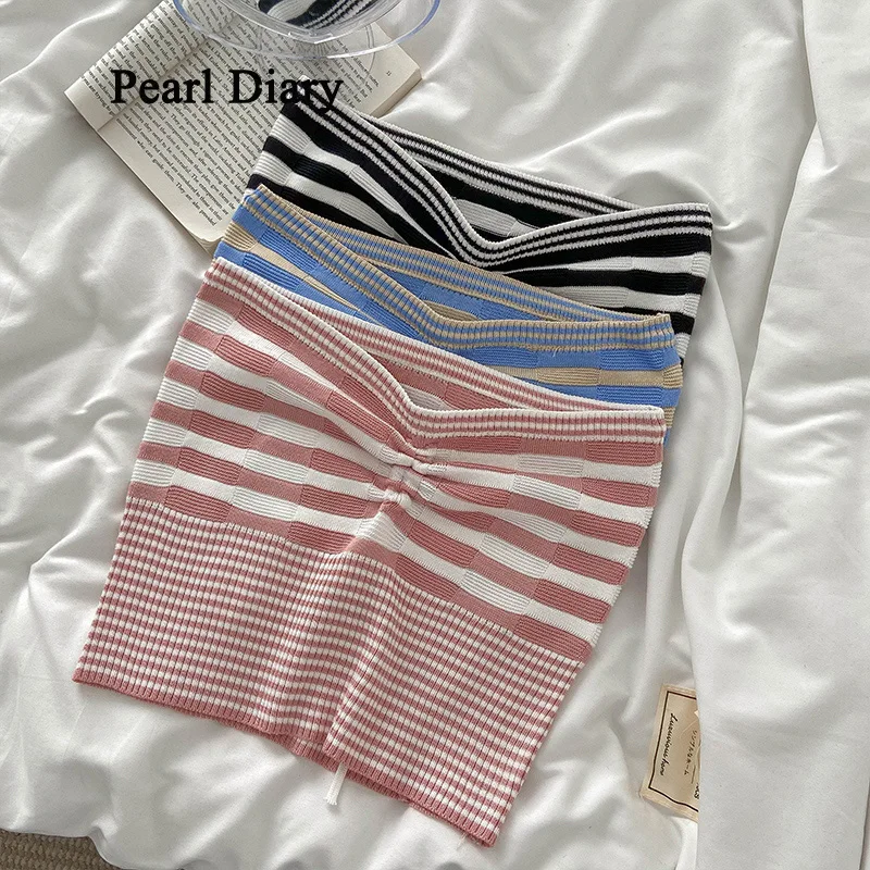 

Pearl Diary Summer New Style Chest Wrap Beauty Back Sexy Stripe Knitting Top Women All-Match Unique Sleeveless Close-Fitting Top