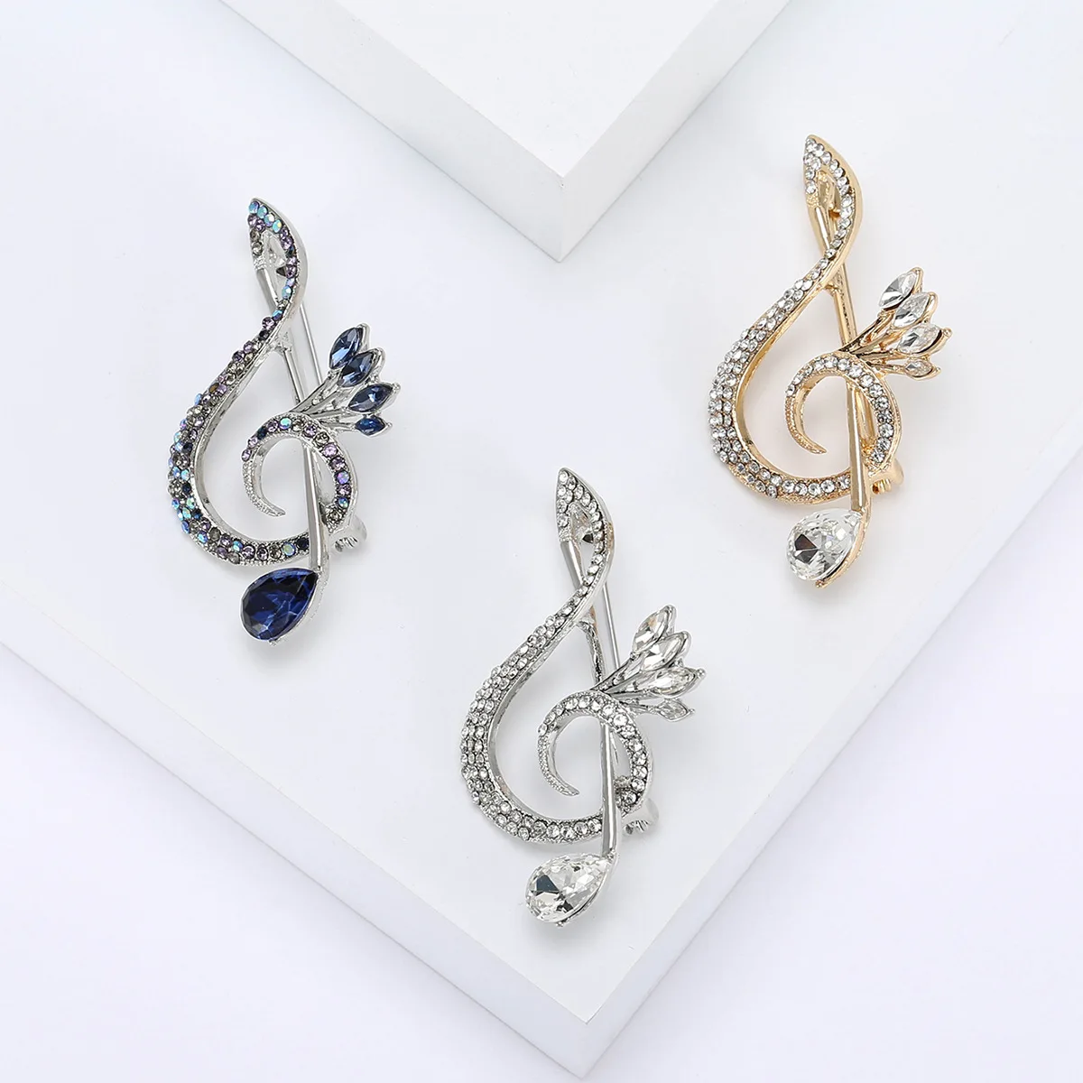 

Simple Music Note Rhinestone Brooches For Women Unisex 3-color Musical Lover Wedding Party Casual Clothing Accesories Jewelry