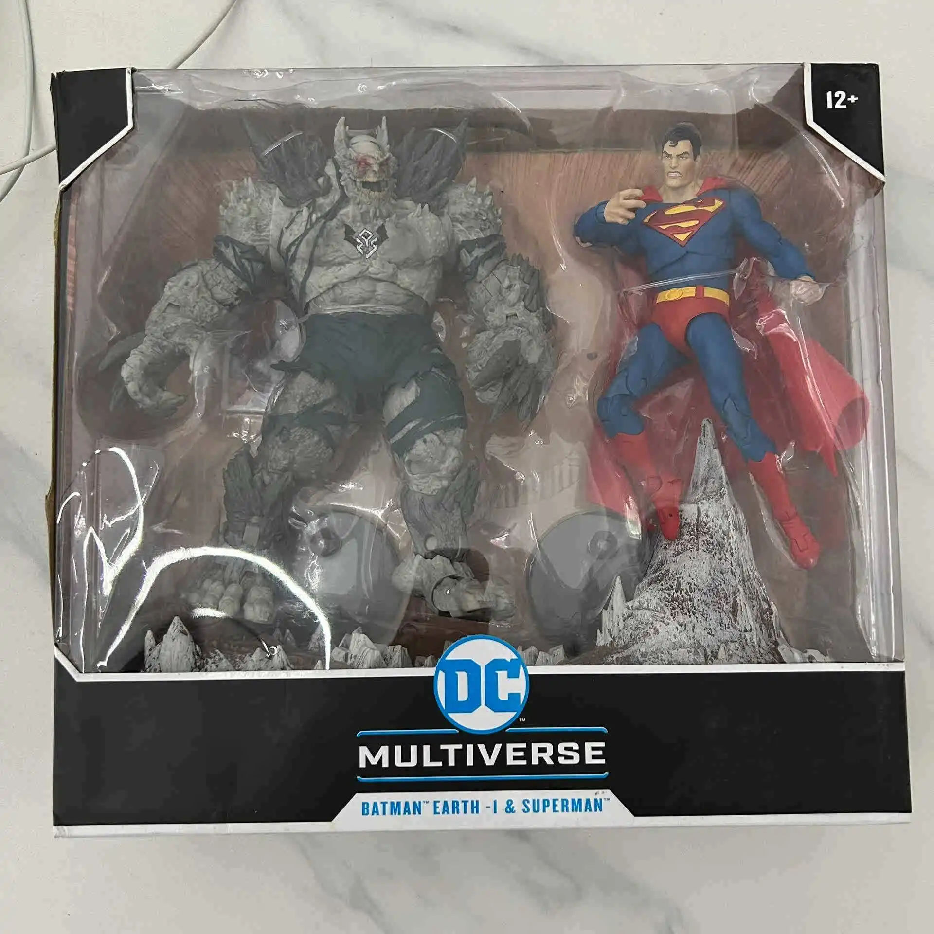 

Original Mcfarlane Dc Superman Vs Doomsady Action Figure 7inch Pvc Anime Figurine gold Collection Model Statue Toys Gifts