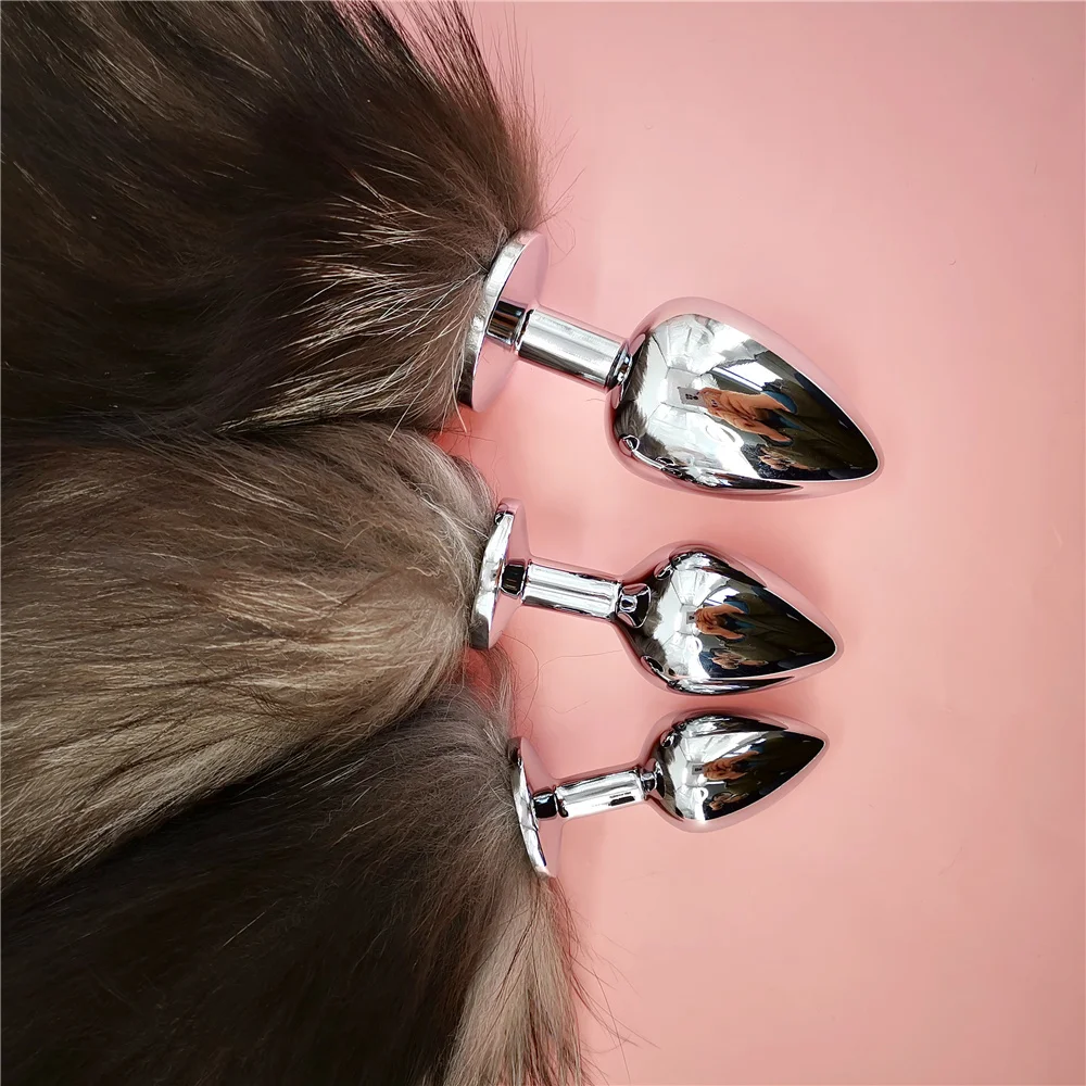 Анальная пробка со съемным натуральным лисьим хвостом металлическая