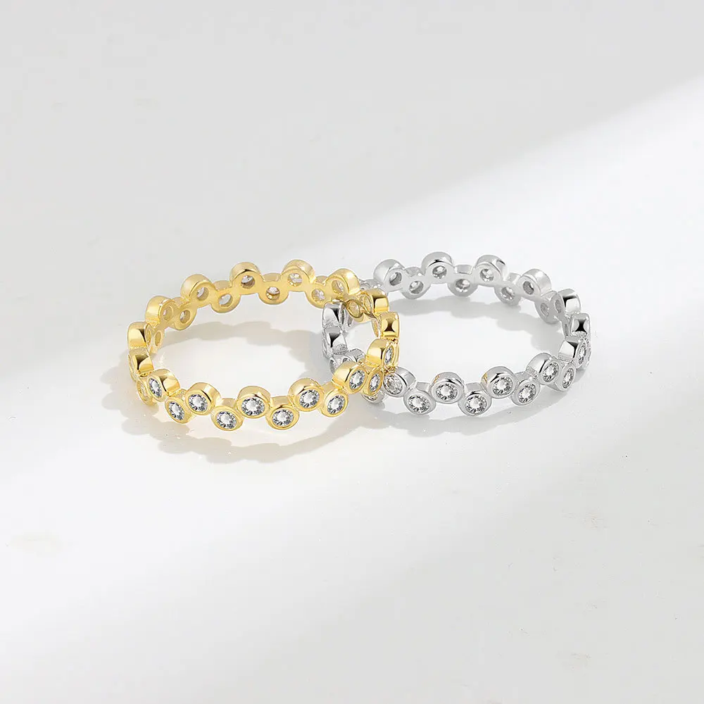 

Кольцо женское из стерлингового серебра 100% пробы с фианитом