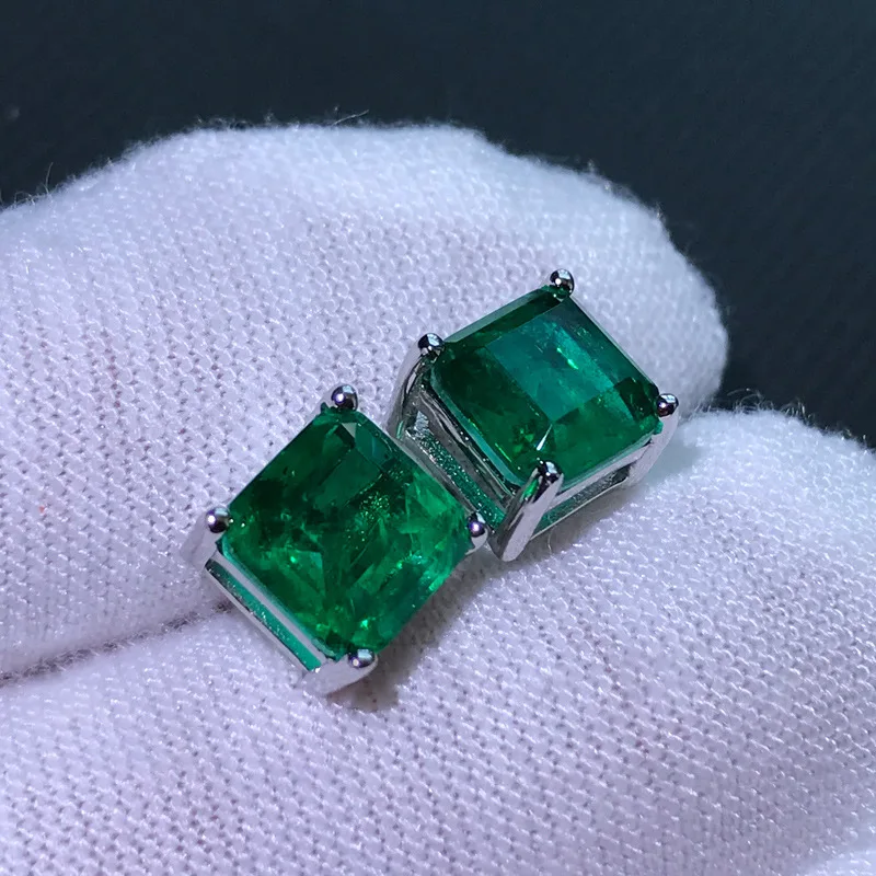

Женские серьги из серебра 925 пробы, с изумрудами