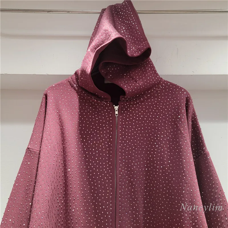 Сверкающий свободный свитшот с капюшоном и длинными рукавами Design Sense + прямые