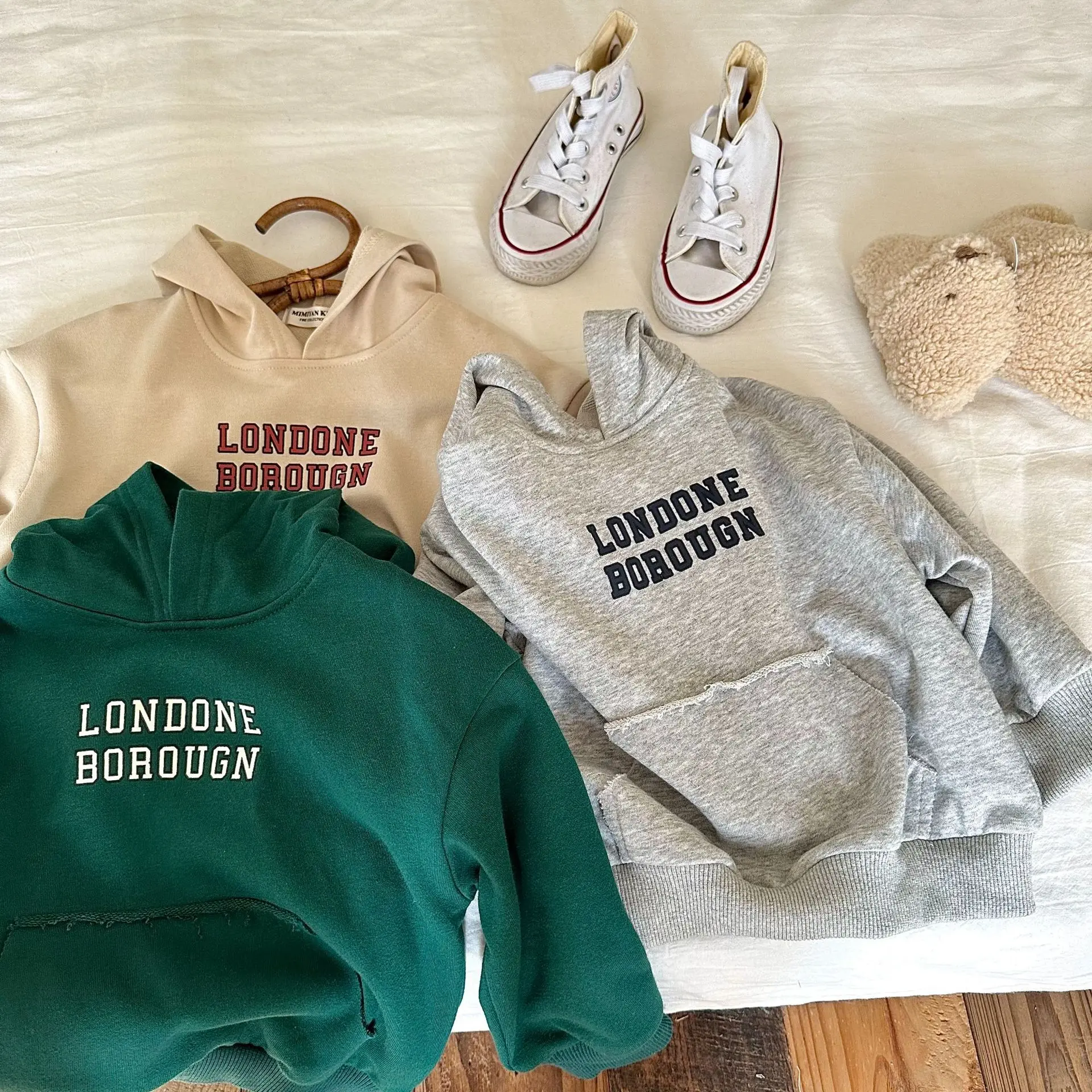 

Весенние повседневные толстовки с капюшоном для девочек и мальчиков, детские пуловеры для малышей, 3 цвета, 2023