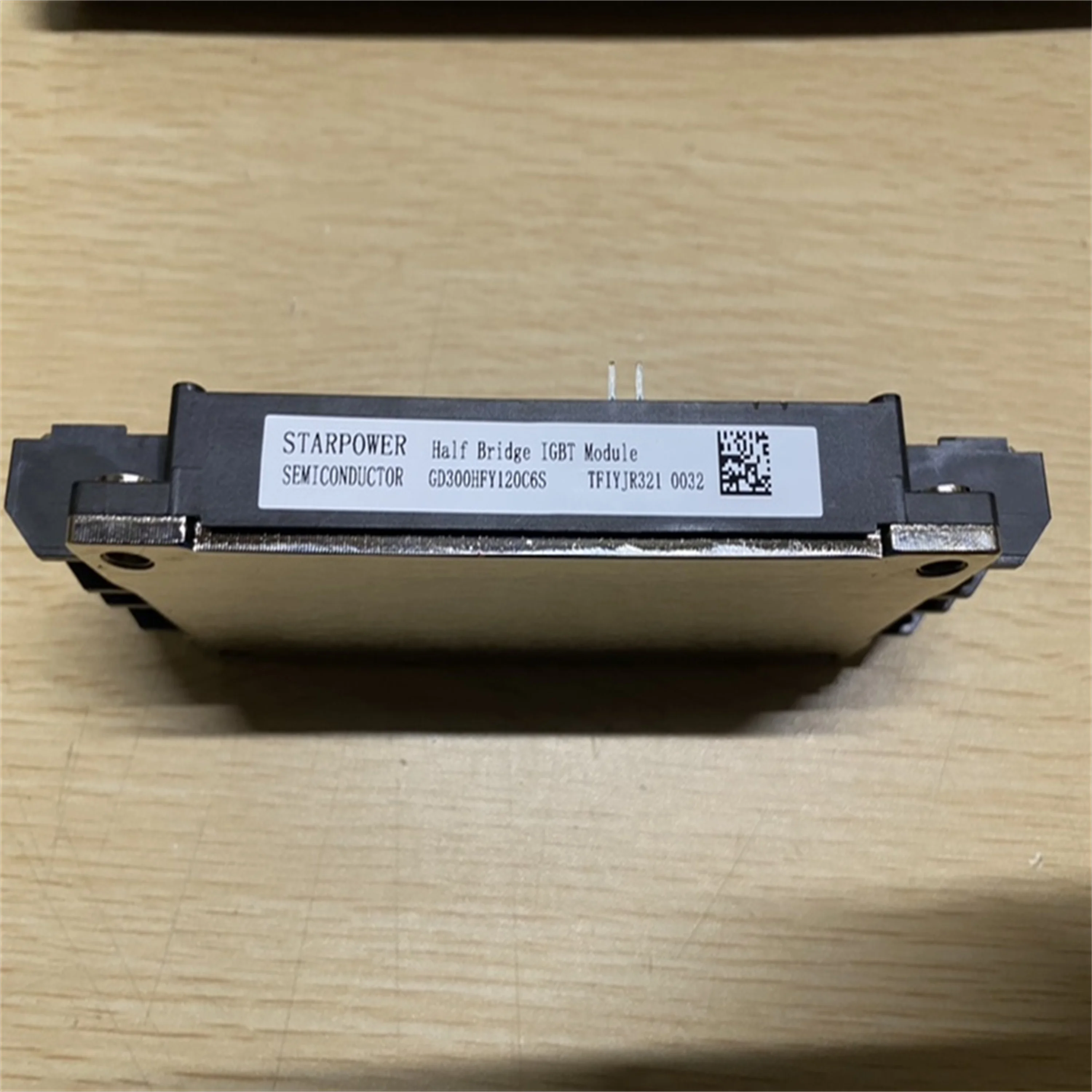 

GD300HFY120C6S GD450HFY120C6S GD450HFX120C6S GD300HFX120C6S