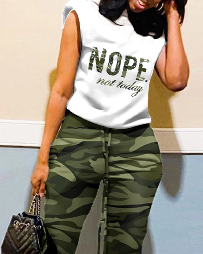 

Женский Повседневный костюм из двух предметов, модная весенняя одежда, топ с капюшоном и камуфляжные брюки на шнуровке