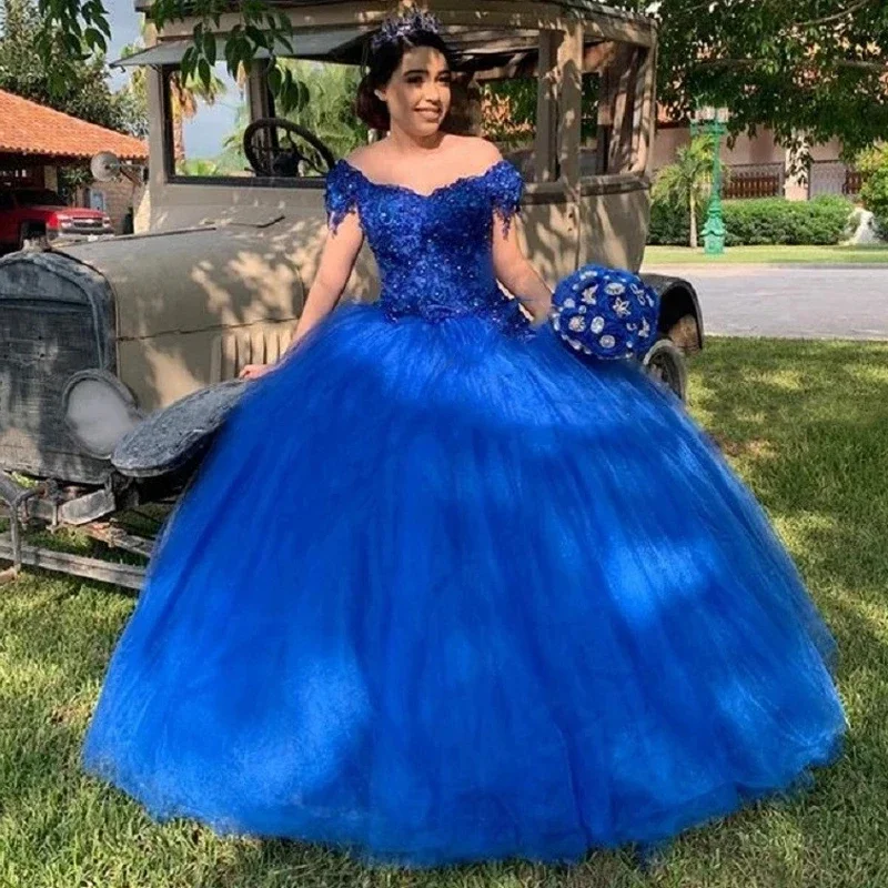 

Royal Blue Quinceanera Dresses Off Shoulder V Neck For 15 Years Old Girls Ball Gown 3D Flowers Pearls Beads Vestido