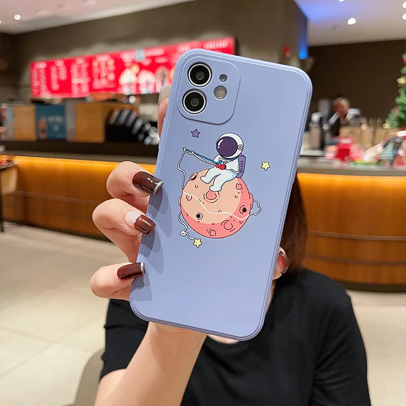 

Planet Astronaut Case For iPhone 12 11 13 11Pro 6 7 8 12mini XR XS 12Pro MAX SE 2020 13 Pro Color shell Cartoon Soft TPU Funda