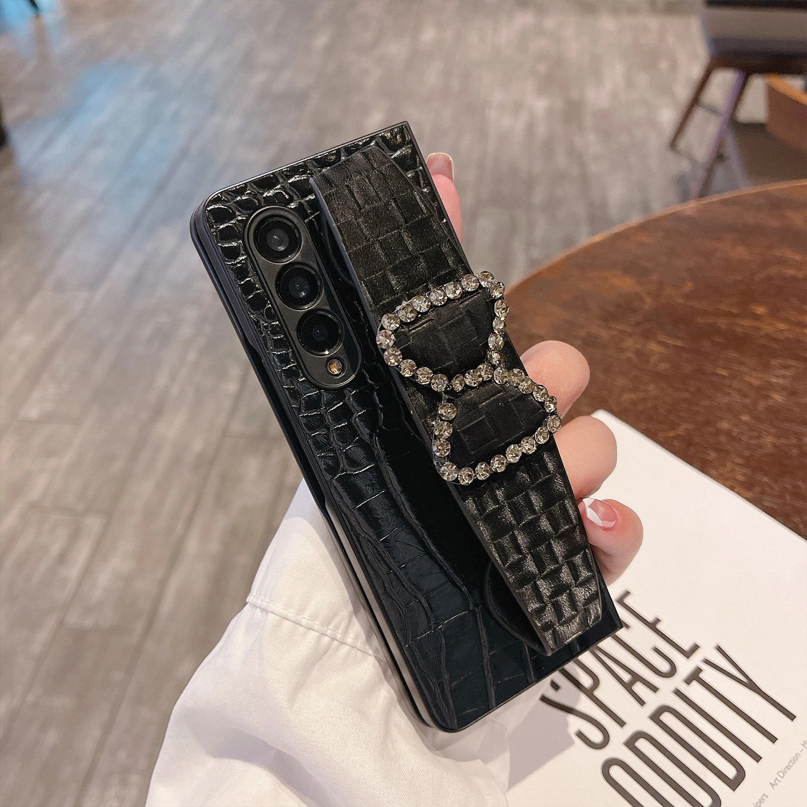 

Leather Case for Samsung Galaxy Z Fold 3 4 5G Folding Phone Case with Wrist Strap Leather Shockproof Case Protective Cover