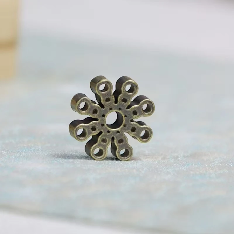 

Медная подставка для благовоний