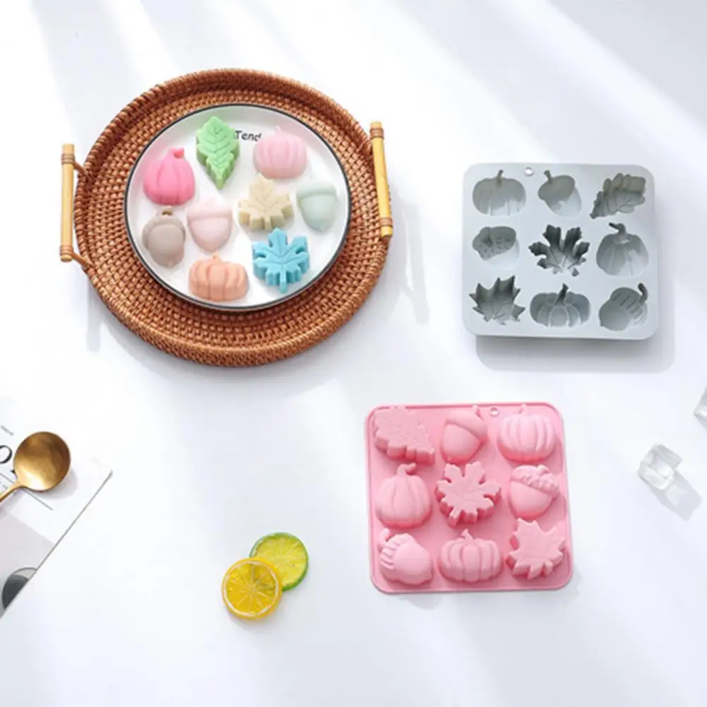 

Thanksgiving Pumpkin Mold Halloween Fondant Mold 3d Pumpkin Pine Cone Maple Leaf Silicone Mould for Cake Decoration Fall Harvest