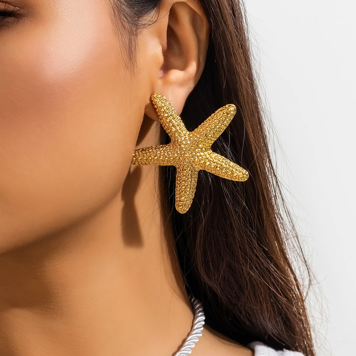 

Salircon Fashion Creative Metal Starfish Drop Earrings Trend Charm Gold Color Big Earrings Women's Beach Aesthetic Jewelry