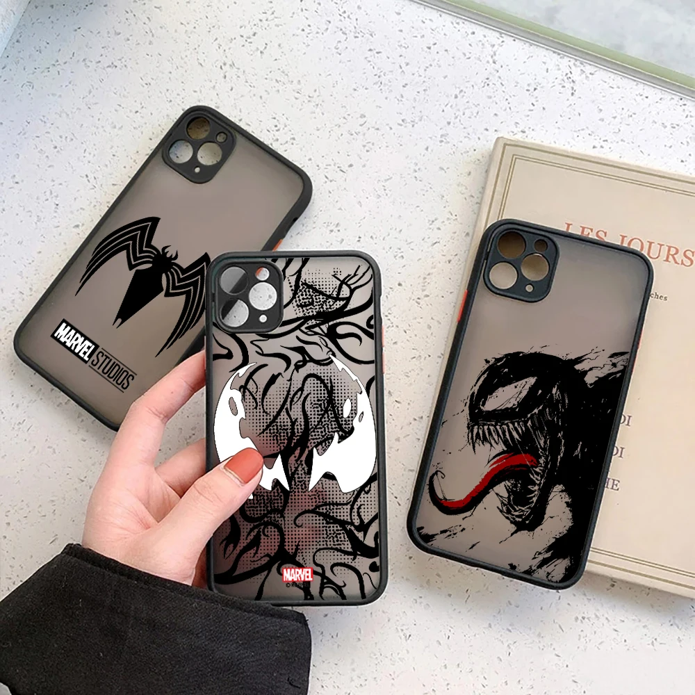 Фото Прозрачный чехол с логотипом Marvel Venom для iPhone 17E, 17, 16, 16E, 15, 14, 13, 12, 11 Pro Max, 17 Air, 7, 8 Plus, XR, XS – Противоударный защитный чехол-броня №1