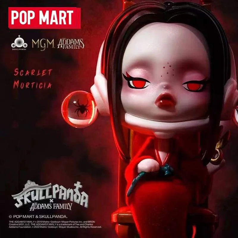 Фото POP MART SKULLPANDA Серия «Семья Аддамс»: Коллекционная фигурка-сюрприз (Blind Box) в стиле кавайного аниме, настольное украшение, подарок №3