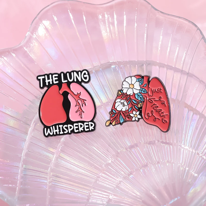 Брошь с эмалью в виде органа легких на заказ