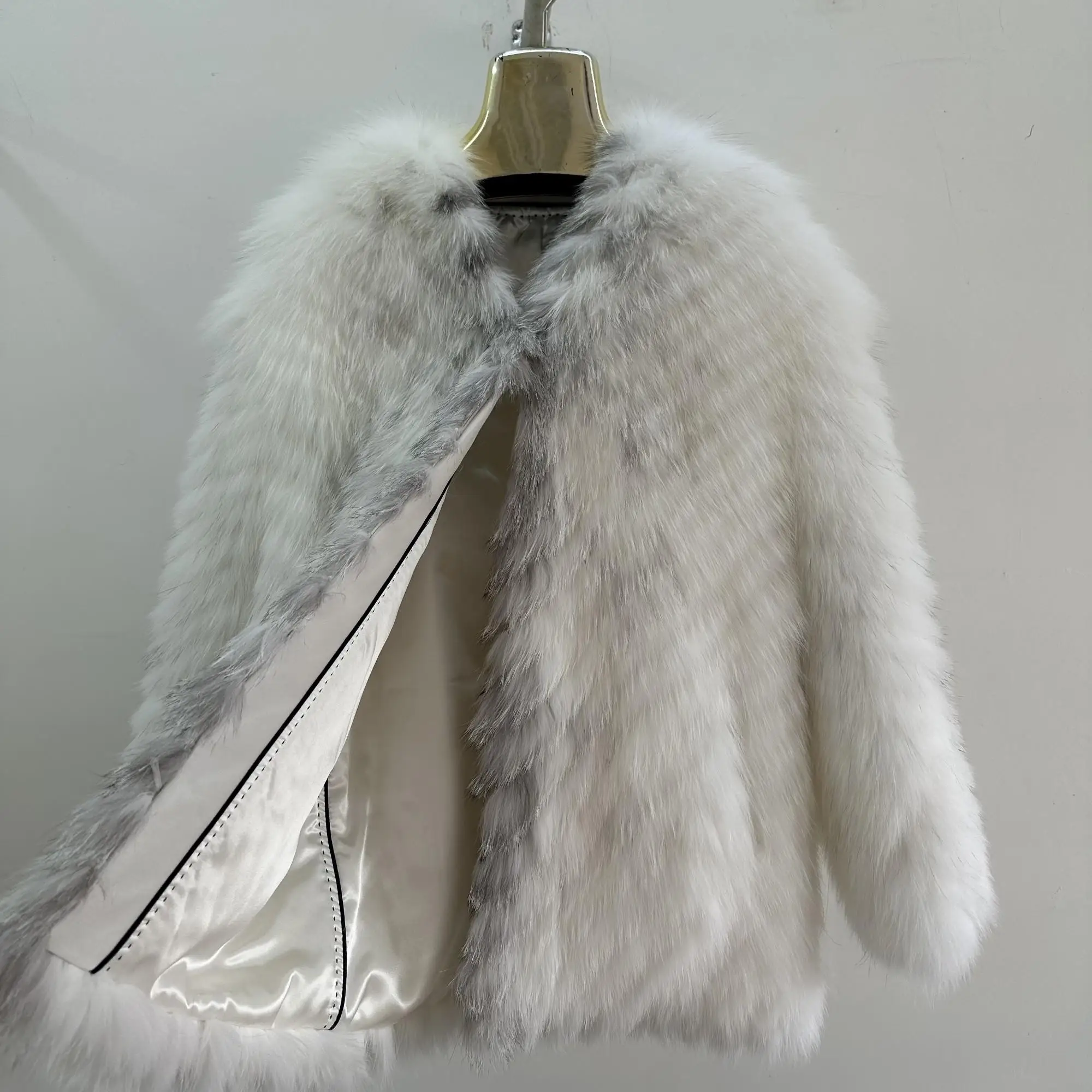 FURTJY 100% Genuine Fox Fur Jacket Silver fox fur knitted coat with Striped Style Outfit Female Outerwear Fox Fur Outerwear 80CM