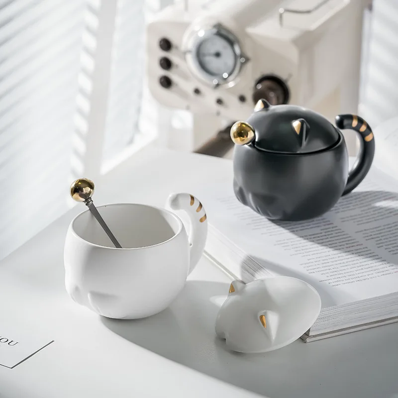 

Plating Cute Cat Ceramic Mug Creative Design Simple with Lid and Spoon Water Cup Coffee Breakfast Cup Kitchen Drinking Utensils