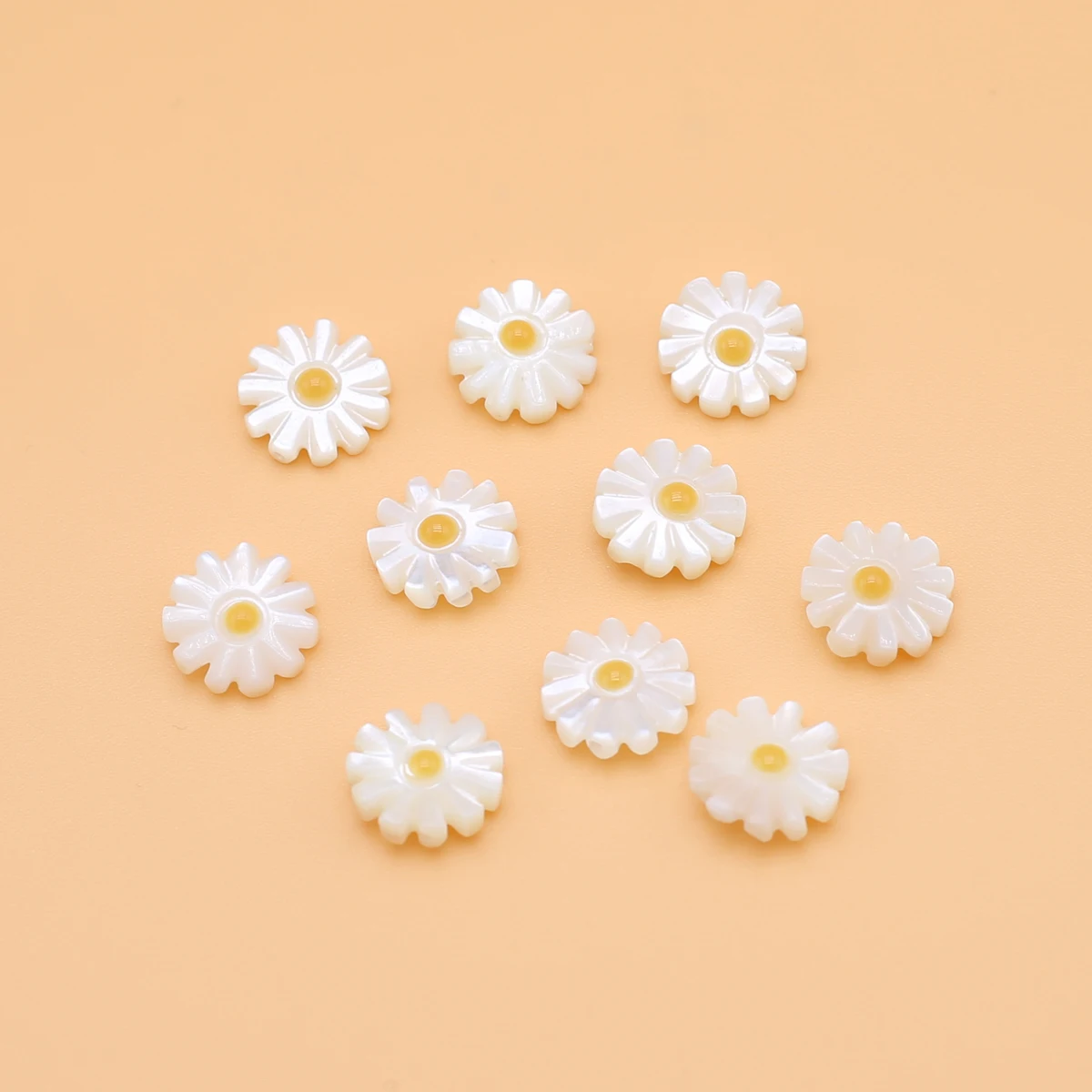 

Natural White Butterfly Shell Small Daisy Flower Straight Hole Point Handmade Diy Simple Women Earring Accessories Material