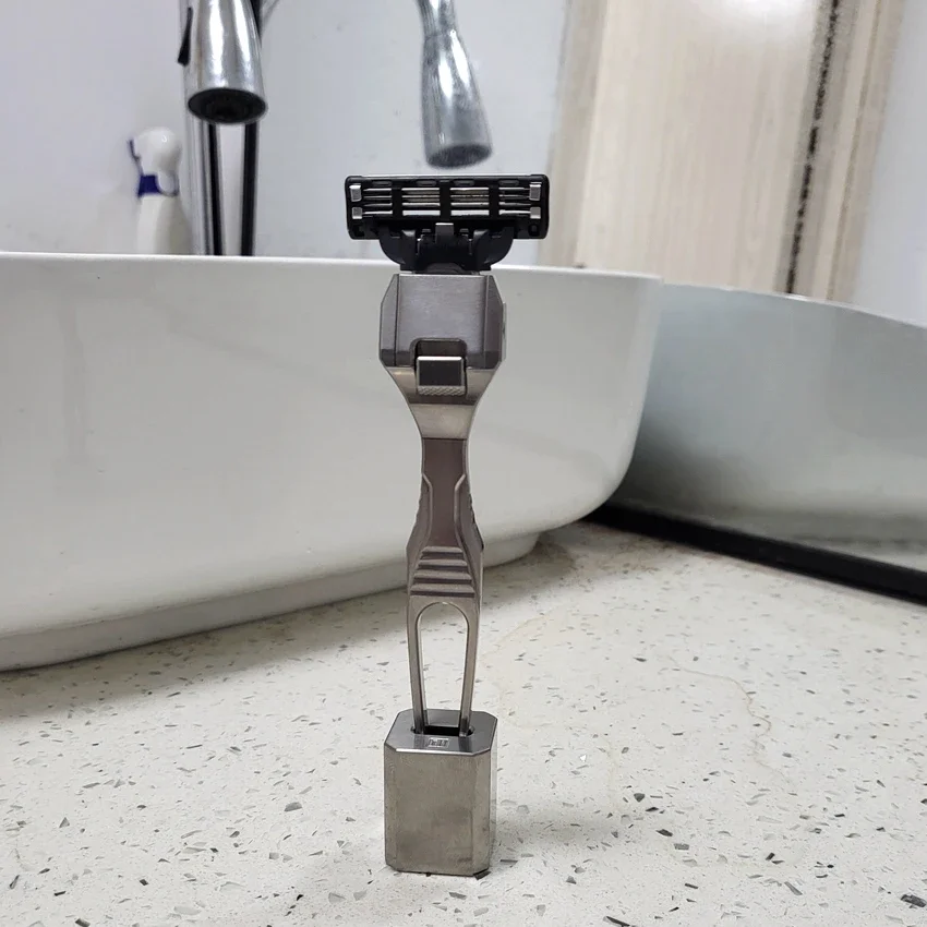 Бритва из титанового сплава для мужчин бритва с 5 лезвиями подарок