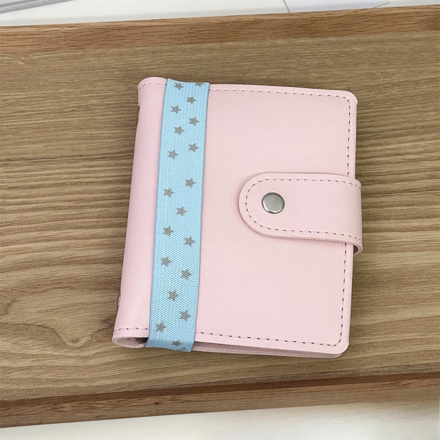 

Мультяшная эластичная обложка для блокнота