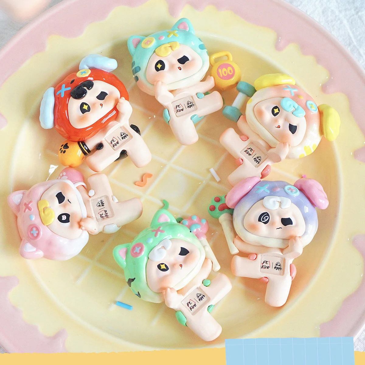 Фото HIPLAY FT.FIRE Pippy Party Time Декоративная серия Mini FT-1250404 Blind Box (18 случайных фигурок/1 случайная фигурка) №2