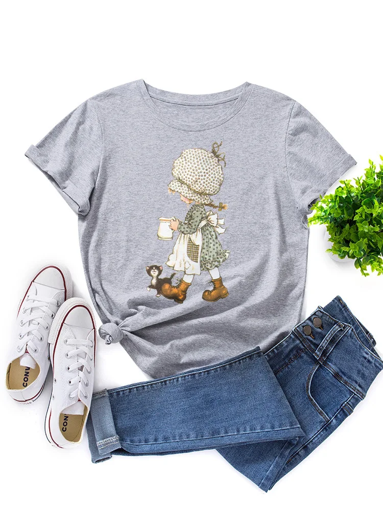 Женская хлопковая футболка с коротким рукавом круглым вырезом и принтом |