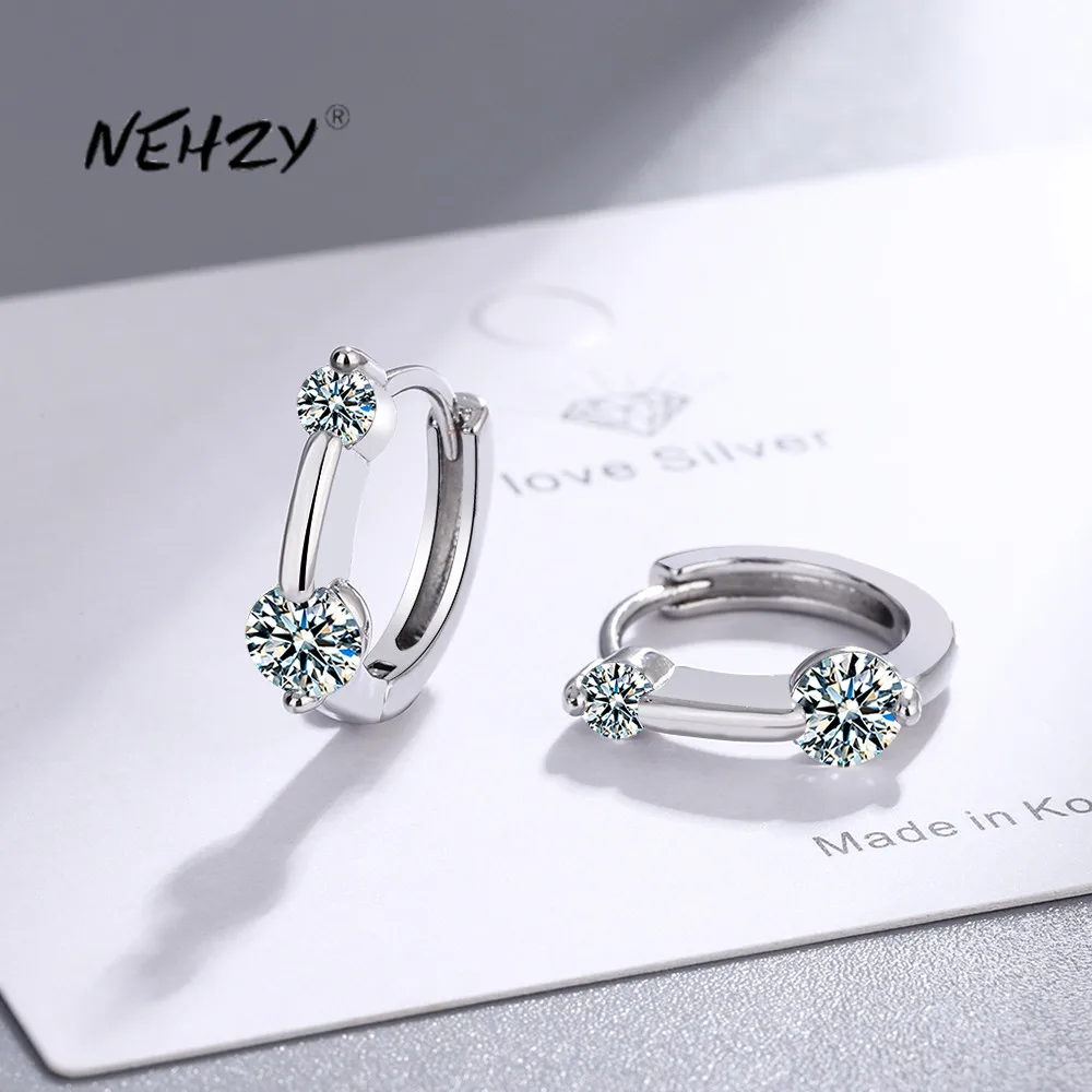 

DAYIN 925 Stamp Silver New Woman Fashion Jewelry High Quality Super Flash Crystal Zircon Simple Short Earrings