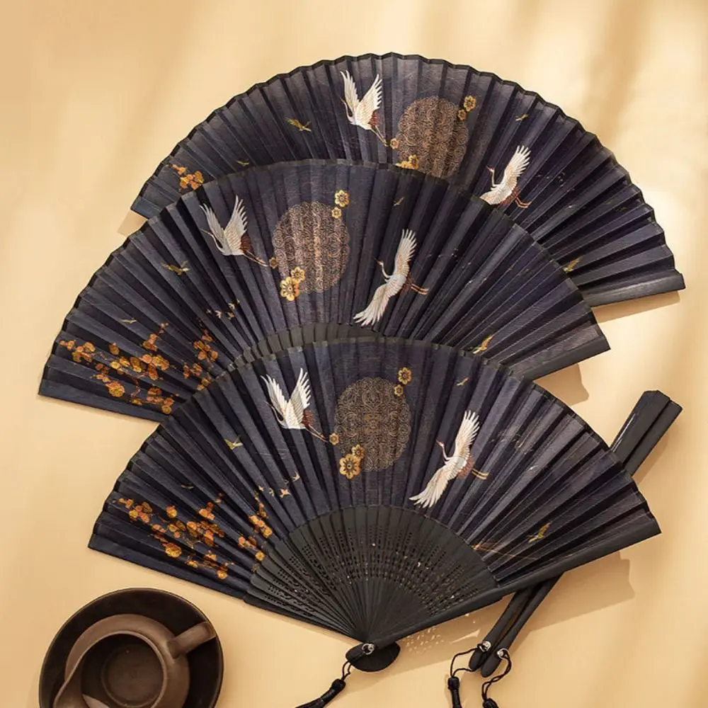 

Китайский старинный летний белый веер с рисунком Журавля, ручной складной веер с кисточками, высококачественные шелковые тканевые бамбуковые украшения Hanfu