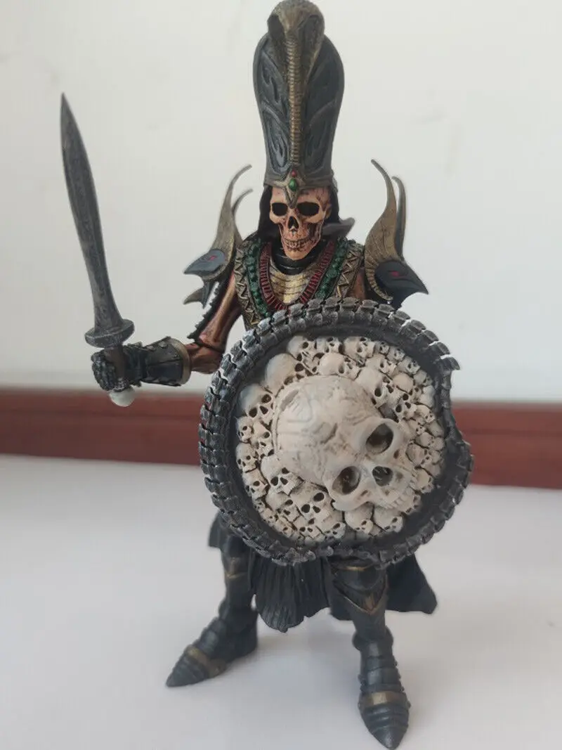 

1/12 Scale Fantasy Weapon Four Knight Accessories Skull Shield Sword Set 2.0