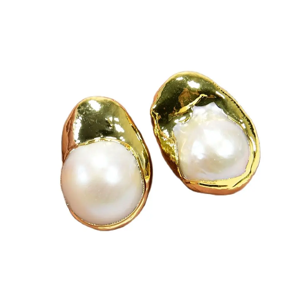 

GG 21x28mm Natural Cultured White Baroque Pearl Gold Plated Earrings