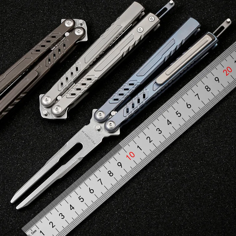 

Maxace Pelican-M Balisong Trainer TC4 Titanium Channel Handle M390 Live Blade 440C Tuning Fork Hand Tool EDC Butterfly Knife