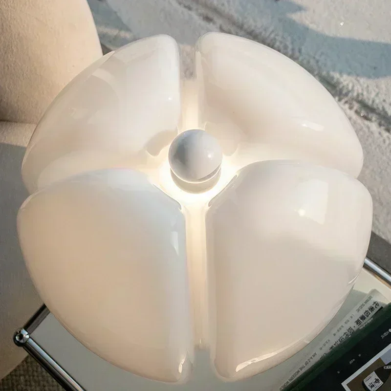 Арт-деко Белый лепесток Настольная лампа Прикроватная тумбочка Офисный стол