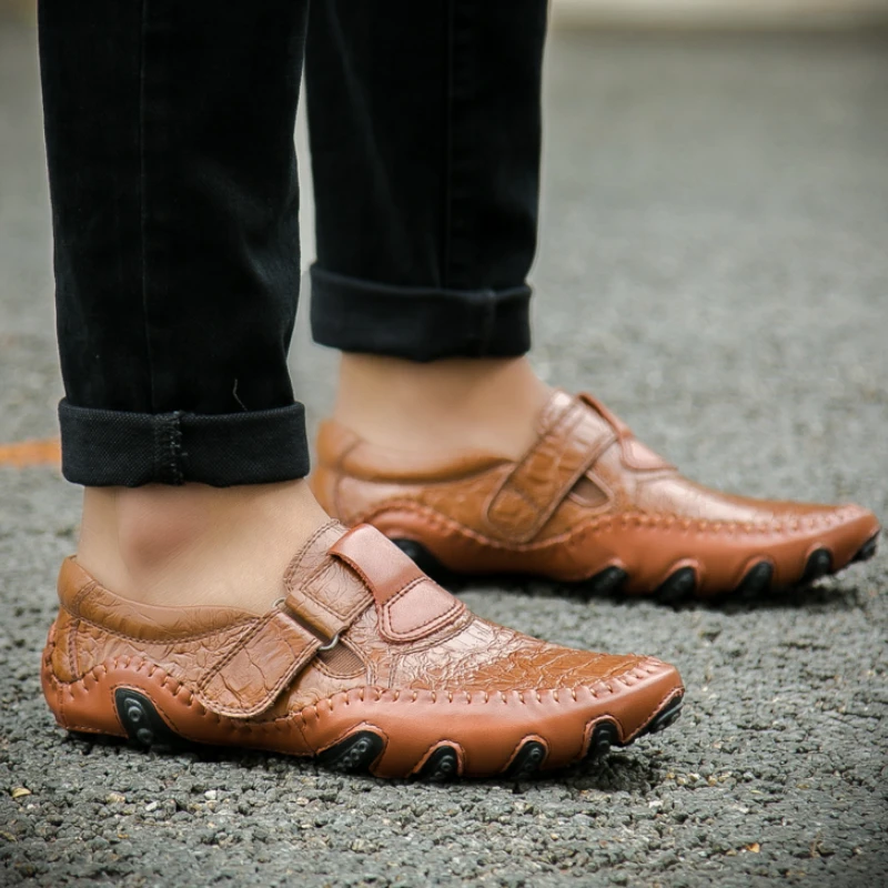 

Flats Fashion Men's Leather Casual Shoes New Summer Breathable Genuine Leather Slip on Driving Shoes Soft Sole Non-slip Loafers
