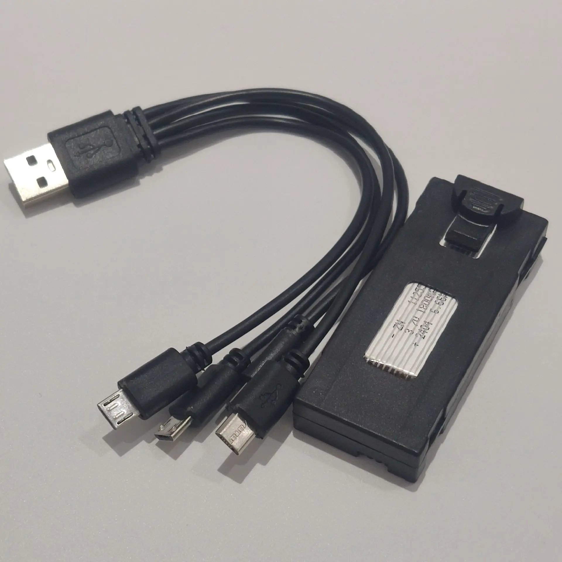 Оригинальный складной Радиоуправляемый квадрокоптер V186 с бесщеточным