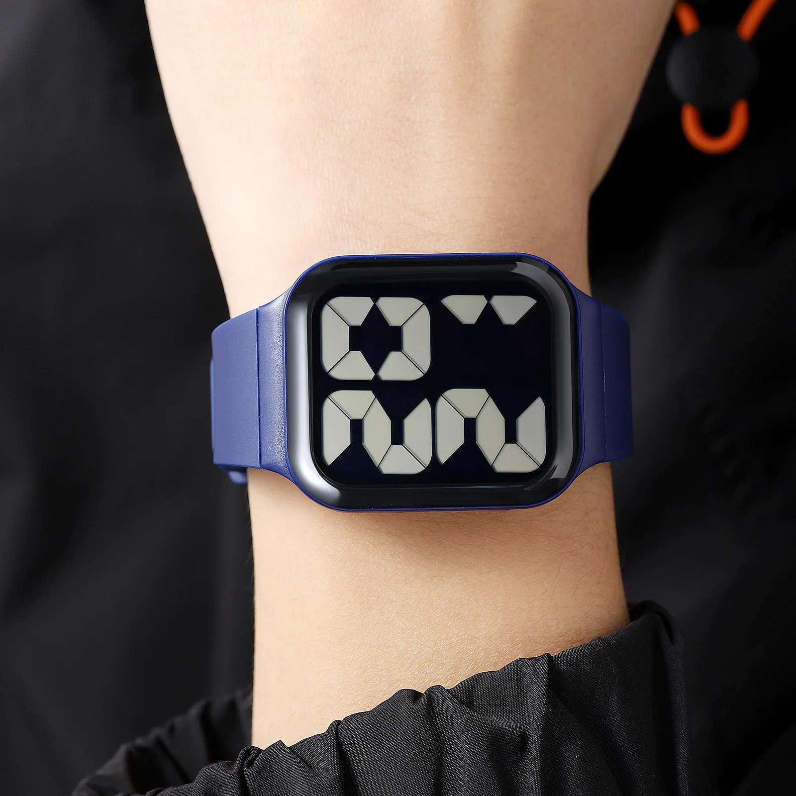 Часы наручные SKMEI мужские/женские с большими цифрами спортивные электронные