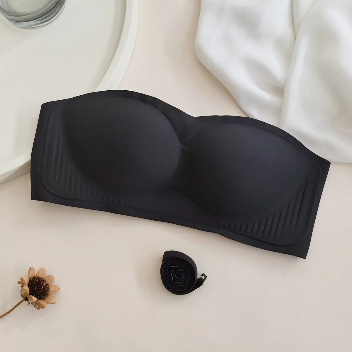 

Strapless Non-wired Bra Women Tube Top Sexy Seamless Non-slip Bralette Bandeau Top Wrap Bra Ladies Backless Invisible Bra Woman
